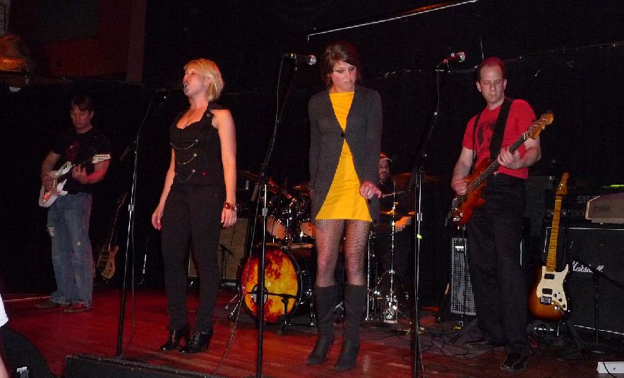 2009_04_26_band.jpg